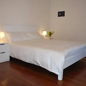  Apartment Lovely